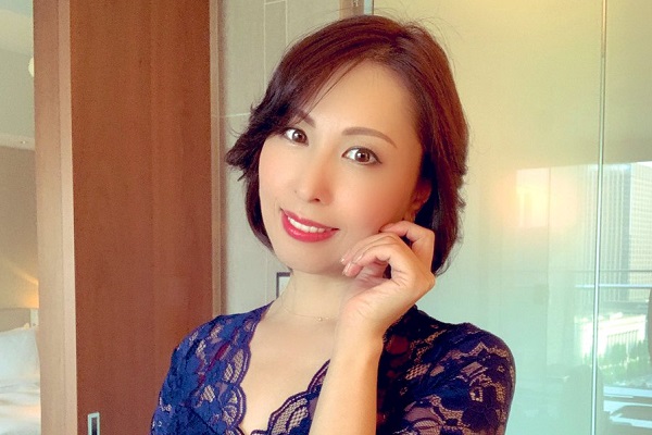 佐田茉莉子